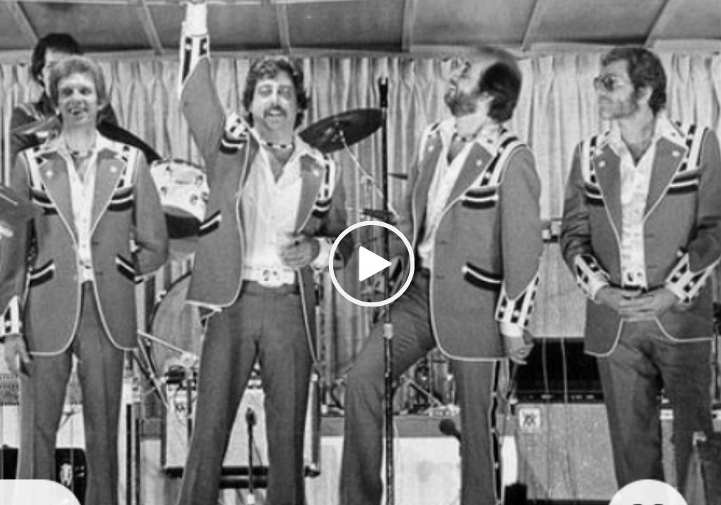 The Statler Brothers –  Turn Your Radio On