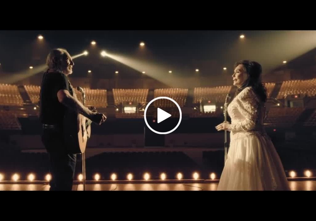 Loretta Lynn – Lay Me Down (Official Music Video) ft. Willie Nelson