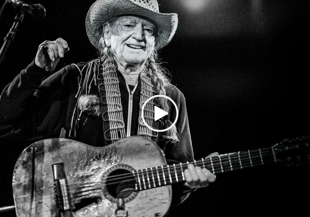 Willie Nelson – Crazy (1961)